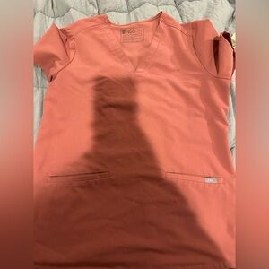 Small Figs mauve Casma 3 pocket scrub top